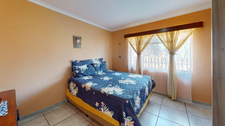 3 Bedroom Property for Sale in Promosa North West